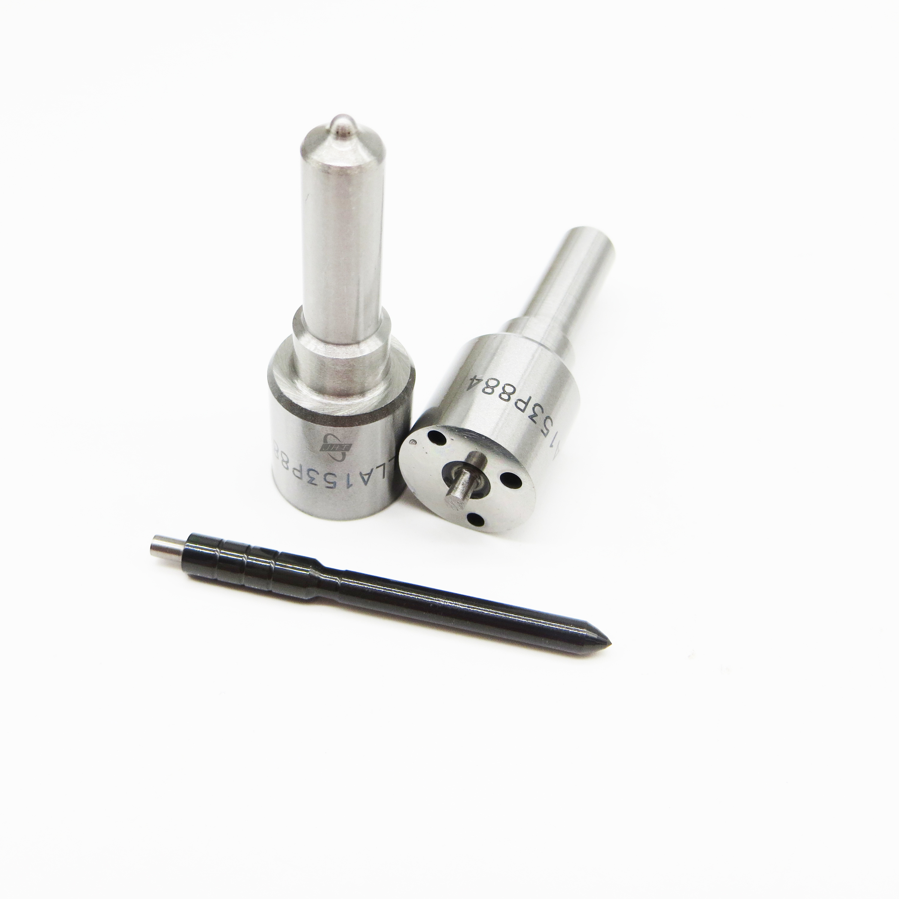 Hot selling diesel Injector Common Rail Nozzle DLLA153P884