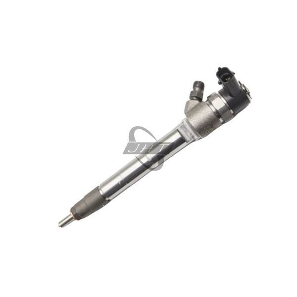 High Quality Diesel Common Rail Injector 0445110928 with Nozzle 04331722636/DLLA139P2636 Valve F 00Z C01 361 for IVECO Engine